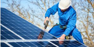 Installation Maintenance Panneaux Solaires Photovoltaïques à Louannec